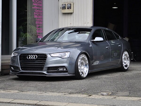 AUDI A5 ｽﾎﾟｰﾂﾊﾞｧｧｧｰｯｸ！！の画像