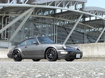 PORSCHE 911 CARRERA 4のイメージ