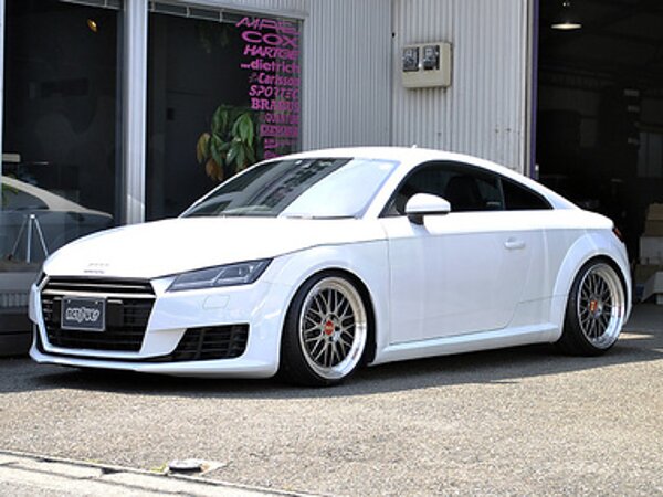 AUDI TT_8S カスタム完了！！の画像