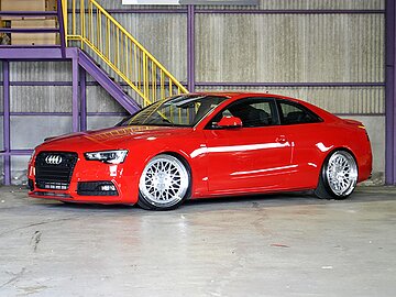 AUDI A5 coupe S-line 2.0TFSI quattroのイメージ