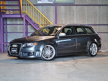 AUDI RS4 Avant LHD 6speedのイメージ