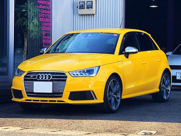 AUDI  S1×REMUS！！の画像